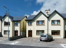 3 Bed in Ennistimon oc-ii08862