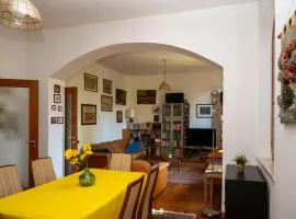 Villa d'Este - Historic City Villa with WiFi & Air Conditioning