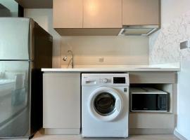 1 bedroom Life Ladprao, hotel in Bangkok