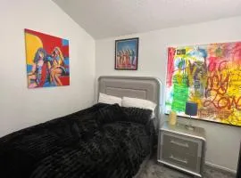 Charming room in artist studio and Gallery