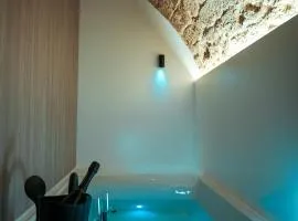Myra Bari Bed & Spa
