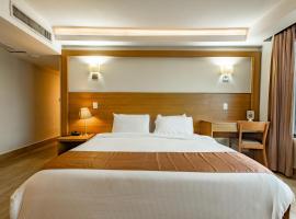 Weston Suites Hotel, hotel em Santo Domingo