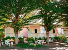 บ้านพักหน้าหาดชะอำใต้