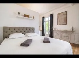 Cathédrale Room's Champagne