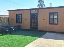 הבקתות של מאי