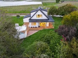 Orchard View Villa - Gateway To Abel Tasman