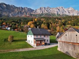 Ferienhaus Schwöllerbauer, hotel in Sankt Martin am Grimming