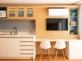 1306 - Luxuoso Studio BF - CWB Central - Com Garagem