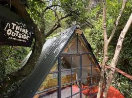 Forest small house-Lenana