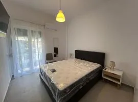 Loutraki's Seaside Serenity, 2 BDRM apartment