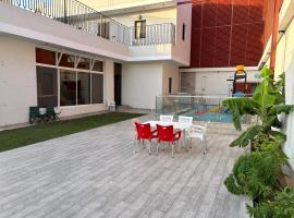 شاليه واستراحة غريس الجديدة, chalet de monta&ntilde;a en Yeda