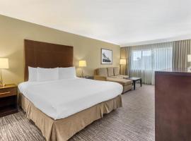 Best Western Plus Garden Court Inn, Hotel in Fremont