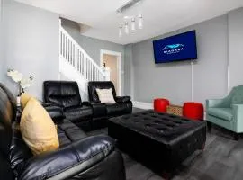 3BR Gem Near Falls-Sleeps 6 Comfortably