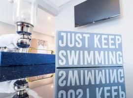 Group Friendly 6BR Near Aquarium & Niagara Falls, hotell sihtkohas Niagara Falls