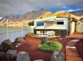 Apartamento vintage en Playa Famara、カレタ・デ・ファマラのホテル