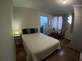 Azure Flats、クリチバのホテル