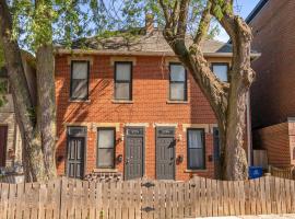 The Luxe Pearl Residences - 8ppl، فندق في كولومبوس