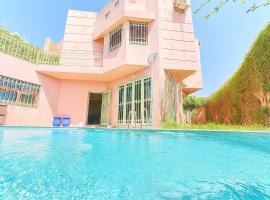 Spacious Villa with Private Pool, hotel v destinaci Oulad Lahsene
