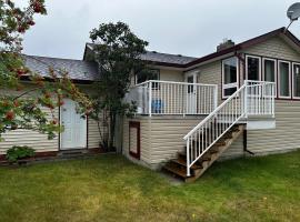 Cozy Farmhouse B&B Retreat, hotel a Williams Lake