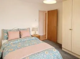 2 Bed Apt Russet Court, Cork