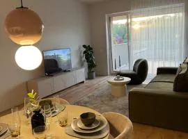Adoffi Apartment