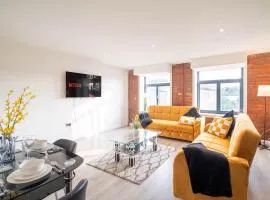 Spacious 2-Bedroom Flat in Bradford