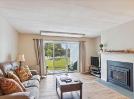 Lodge Condo 26, Hotel in Stowe Fork