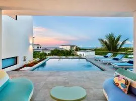 Villa Jupiter with Private Pool Oceanfront