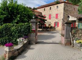 Chambre Château, hotel a Augnat
