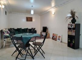 Appartement 11 Casa Voyageurs, alojamento para férias em Casablanca