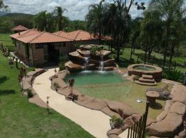 Pousada Mirante do Cerrado, hotel em Delfinópolis