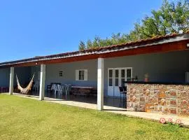 Chácara com piscina em Tatui