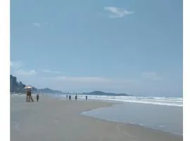 Espaço aconchegante bem pertinho do mar