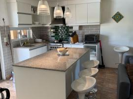 Cabaña los Robles，位于Gowland的酒店