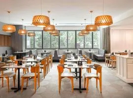 曼特拉罗素酒店