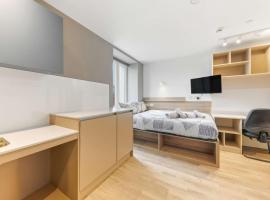 Accessible Studio In Central Leeds, Hotel in Central Station