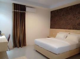 Wisma teluk bayur sidapore Tb, hotel in Lamobuang