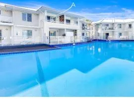 Oaks Port Stephens Pacific Blue Resort One Bedroom Lagoon Spa Aparment