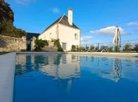 Gîte familial avec piscine chauffée et wifi en Touraine - FR-1-381-632