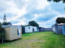Hosts on the Coast Kowhai Kabins