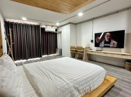 The 2nd Floor, hotel i Lampang