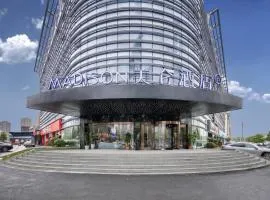 武汉王家湾国博中心美仑酒店