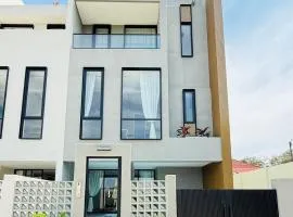 The White Heaven 4BR KTV BBQ Rooftop Swimming pool