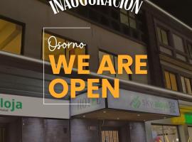 Sky Aloja Hotel - Frente al Mall de Osorno, pet-friendly hotel in Osorno