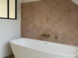 Les Chantereines, hotel en Brugny-Vaudancourt