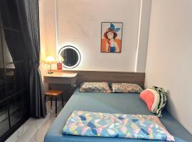 Phương house, hotel v destinaci Long Biên