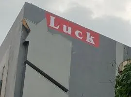 Luck Hotel Huai Khwang MRT Ratchada