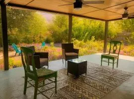 WabiSabi ATX Garden Gem at SoCo, Antique, Cloud Beds, Pool, Shops & Eats