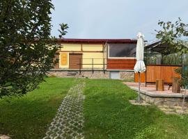 Casuta MARI, hotel v destinaci Săldăbagiu de Munte