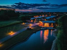 Lakeside Fishing Retreats, hotel en Boston